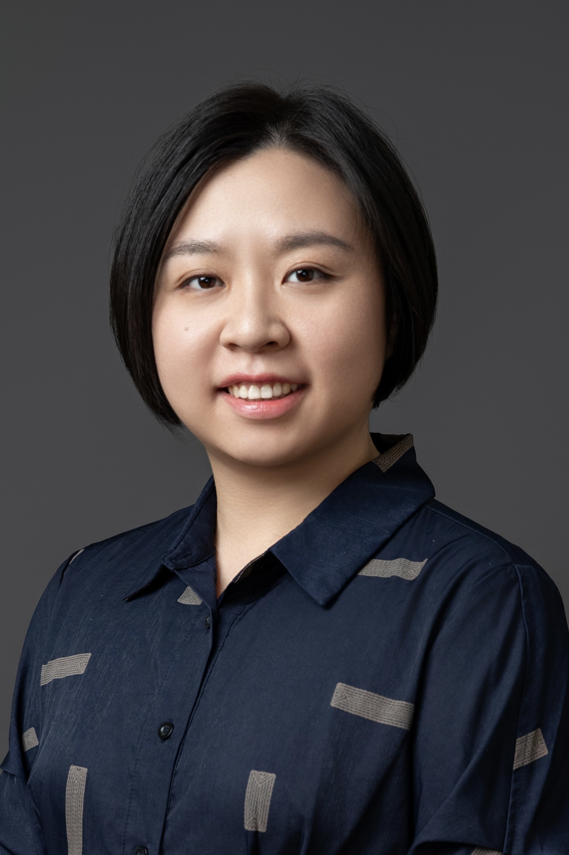 张莉